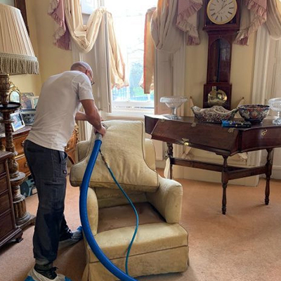 In Home Upholstery Cleaner Soho Manhattan NY